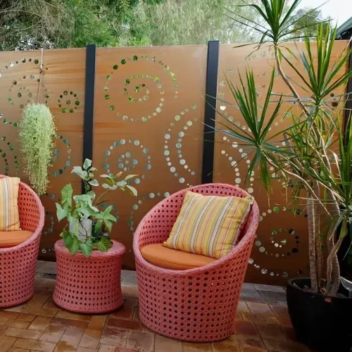 18452 - Oxy-Shield spiral screens - lifestyle